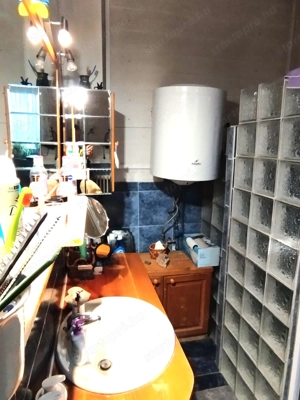 Ráchegyen jó állapotú téglaépítésű családi ház 500 m2-es telken - kép 5