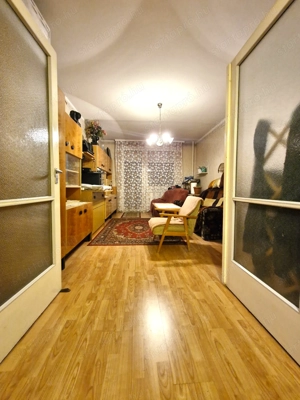 Új nyílászárós, egyedi fűtésű, szigetelt, erkélyes, világos, metróközeli - kép 4