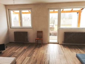 Eladó Nagyoroszi kertvárosias részén, belső kétszintes ikerház.   - kép 9