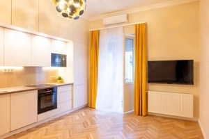 Bp., XII. Városmajor u-ban 50nm-es 1 nappali, + 2 hálós, amerikai konyhás, ERKÉLYES lakás kiadó. - kép 11