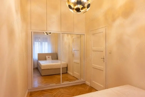 Bp., XII. Városmajor u-ban 50nm-es 1 nappali, + 2 hálós, amerikai konyhás, ERKÉLYES lakás kiadó. - kép 9