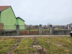 Ritka lehetőség Győrszentivánon   építési telek eladó kiváló adottságokkal - kép 2