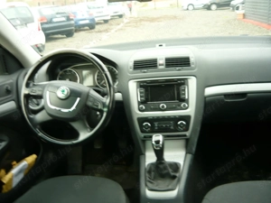 Skoda octavia 1.2 tsi  - kép 5