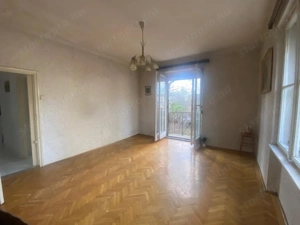 Erkélyes lakás eladó a XI. kerületben, zöldre néző kilátással - kép 4