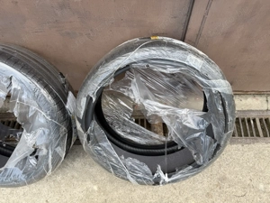 Tesla Model 3 Performance 4 db gyári új nyári gumi 235 35 R20 Pirelli Pzero PZ4 TO PNCS - kép 5