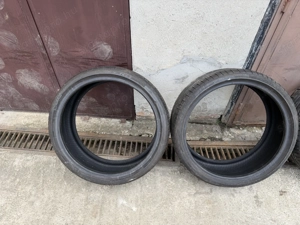 235 35 R20 Pirelli Pzero használt nyári gumi 2 db 5 mm profil 60.000Ft Tesla Model 3 Performance - kép 9