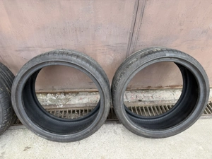 235 35 R20 Pirelli Pzero használt nyári gumi 2 db 5 mm profil 60.000Ft Tesla Model 3 Performance - kép 11