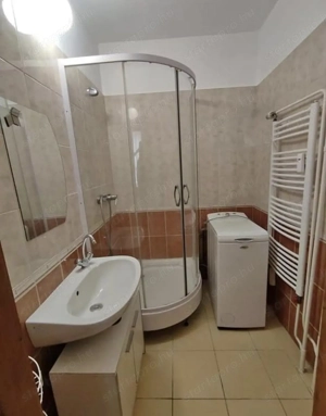 Nyíregyházán a Búza téren bútorozott, gépesített lakás kiadó! - kép 9