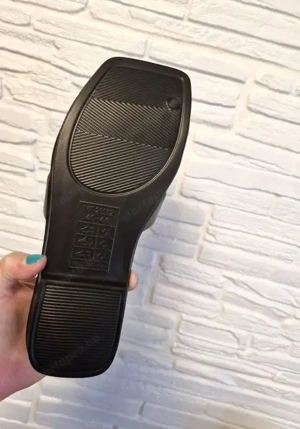 ÚJ, Címkés Elegáns Fekete Papucs 39 40 - kép 4