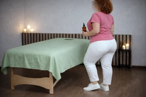 A kezem pontosan ott érint, ahol a tested már nem tud hazudni...Érintéscentrikus masszázsra várlak - kép 3