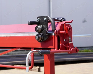 Bádogos élhajlító Zgr 2140 0,8 145  kerekekkel - Lemezhajlító gép Prod-Masz