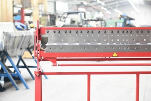 Szegmenshajlító gép fémlemezhez SGR 1250 1mm  állvánnyal  PROD-MASZ - kép 9