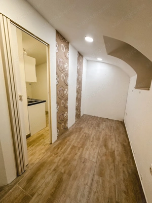 Eladó üzlethelyiség - kép 6