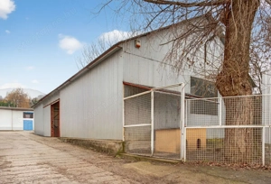 Bécsi úton kereskedőház udvarán hideg raktár kiadó! - kép 5