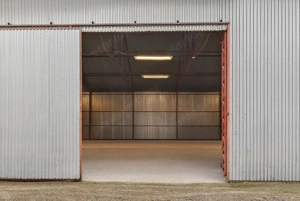 Bécsi úton kereskedőház udvarán hideg raktár kiadó! - kép 4