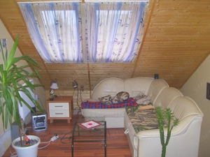 Kiadó Ács központjában 2 szoba -nappalis lakás+garázs - kép 2