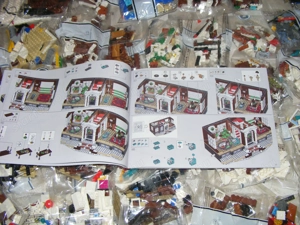 Lego komp. Ideas 21330 Home Alone Reszkessetek betörők 3955db Lepin ÚJ - kép 5