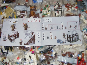 Lego komp. Ideas 21330 Home Alone Reszkessetek betörők 3955db Lepin ÚJ - kép 7