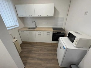 Nyíregyházán az Arany János utcában, 1.emeleti újszerű állapotú lakás eladó! - kép 11