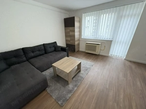 Nyíregyházán az Arany János utcában, bútorozott lakás kiadó! - kép 2