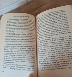 Lévai Anita- Potó István: Egyiptomi fáraók titokzatos élete c. könyv eladó - kép 8