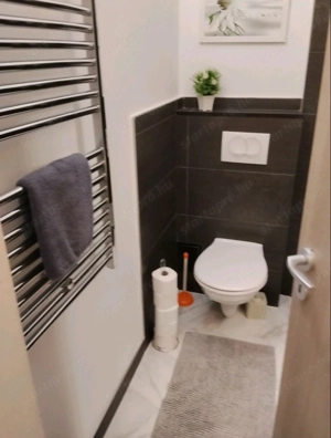 Madách Imre téren fiatalos, igényes lakás eladó! - kép 16