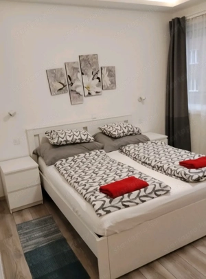 Madách Imre téren fiatalos, igényes lakás eladó! - kép 12