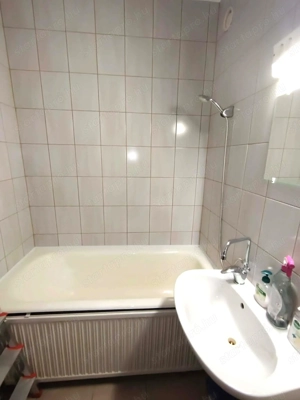 Kettő szoba + hallos, erkélyes, 55 nm-es lakás! - kép 8