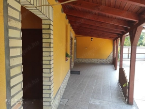 Miske központi részén 2 szoba + nappalis családi ház nagy kerttel - kép 5