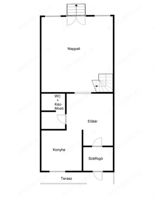 Eladó igényes sorház Öreghegyen   kert, pince, garázs, kiváló elhelyezkedés - kép 9