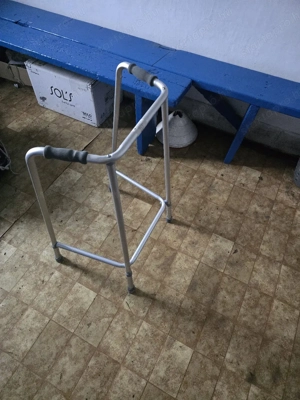 Járókeret, állítható magasságú - kép 2