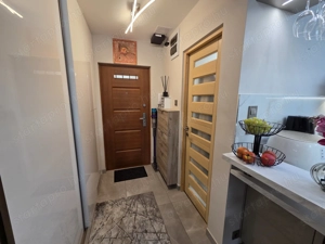 1 +1 szobás extrán felújított lakás eladó Békásmegyeren! - kép 13