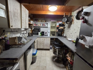 A XIII. kerületben kertes 1 szobás lakás eladó!