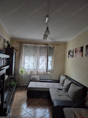 eladó lakás - kép 3