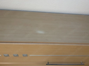 Három ajtós szekrény (KIKA) - kép 4