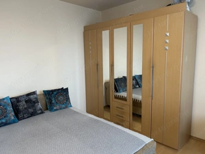 Három ajtós szekrény (KIKA)