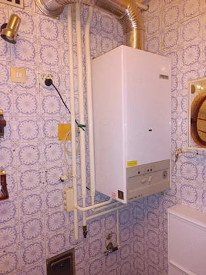 Eladó 105 m2-es, belső kétszintes társasházi téglaépítésű lakás Vácon a Cházár András utcában.   - kép 6