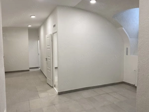 Eladó Bp., XII., utcafronti, felújított 65 nm üzlethelyiség  - kép 2