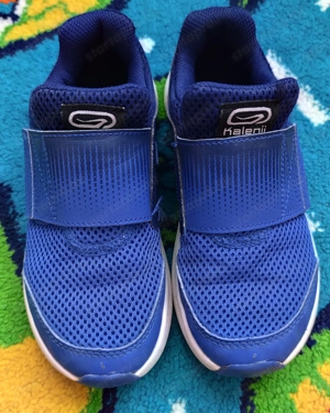 31-es Dechatlon Kalenji sportcipő teremcipő - kép 2