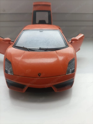 Eladó Lamborghini  modell auto - kép 2