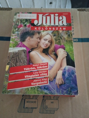 10 db -os Júlia, Romana könyvcsomag 10000ft óbuda   - kép 3
