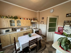 Kertes családi ház berndezett - kép 10