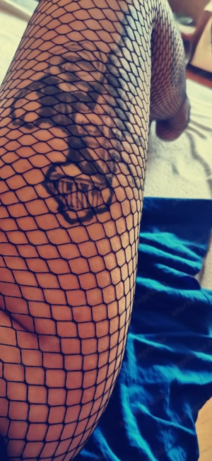 Online erotika (képek, videók, chat) 