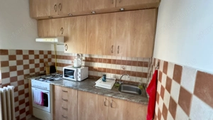 Erkélyes, klímás, 43 nm-es, 1.emeleti  téglalakás hosszútávra kiadó!