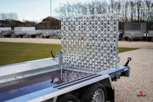 Új SEBAL - Bau 300 - 2 tengelyes (2700 kg) gépszállító utánfutó - kép 8