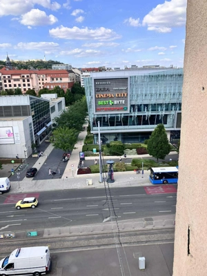 Újbuda központban panorámás 1,5 szobás erkélyes téglalakás a legfelső emeleten eladó! - kép 2