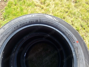 Dunlop típusú nyári gumi készlet 215 60 R17 - kép 2