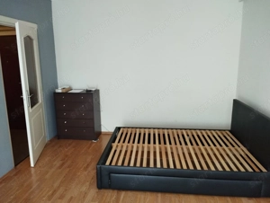 Palotavárosban, Kodolányi János utcában 4 emeletes épületben  - kép 13