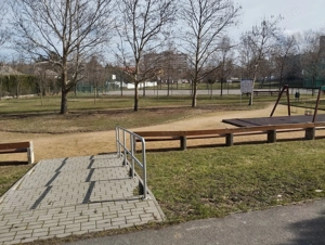 Palotavárosban, Kodolányi János utcában 4 emeletes épületben  - kép 8