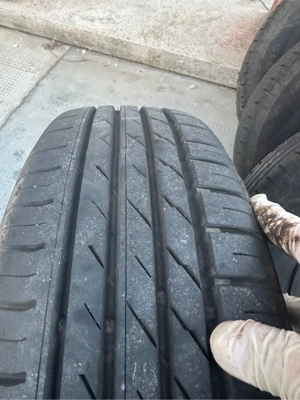 4 db Nokian 185 65 r15 nyári gumi kerekek felnivel - kép 4